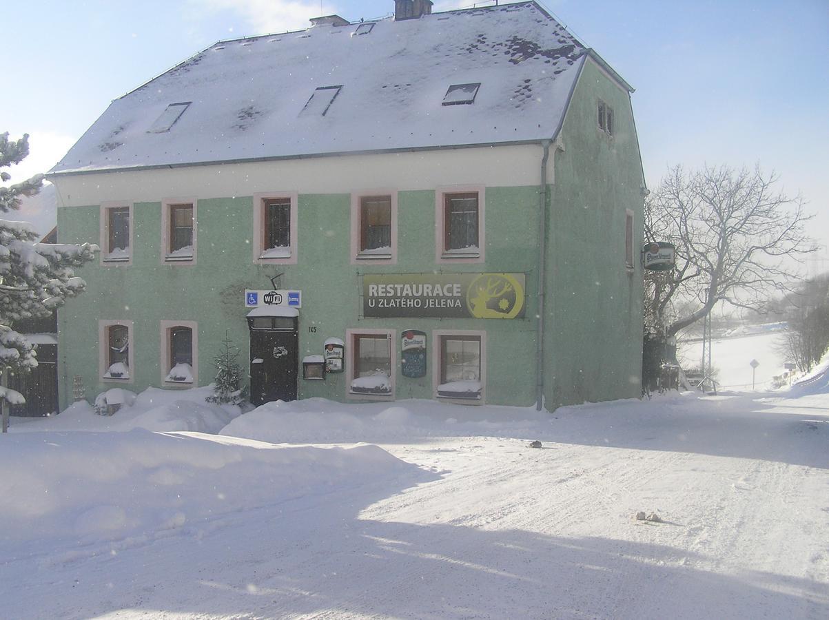 Hotel Restaurace U Zlateho Jelena Vysluni Exterior foto